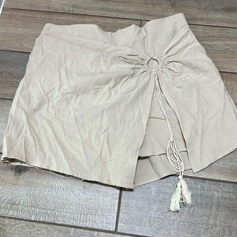 Linen skort nwt - Picture 3 of 6